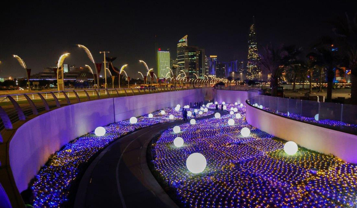 Interactive lightings showcase Qatari culture along Corniche